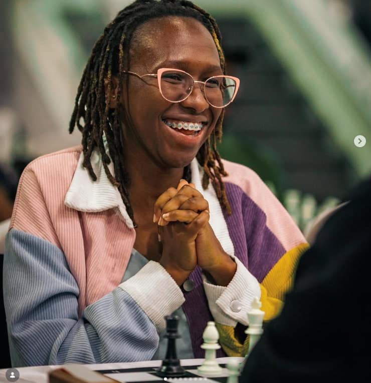 Chess hangouts